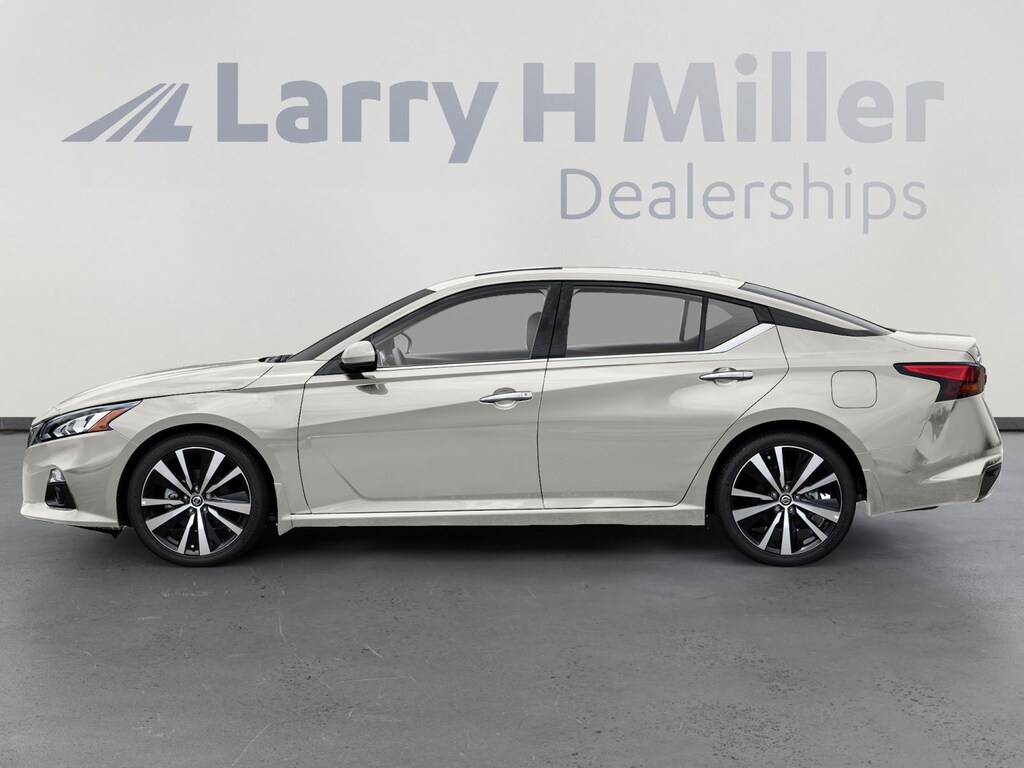 Used 2019 Nissan Altima 2.5 SV Sedan