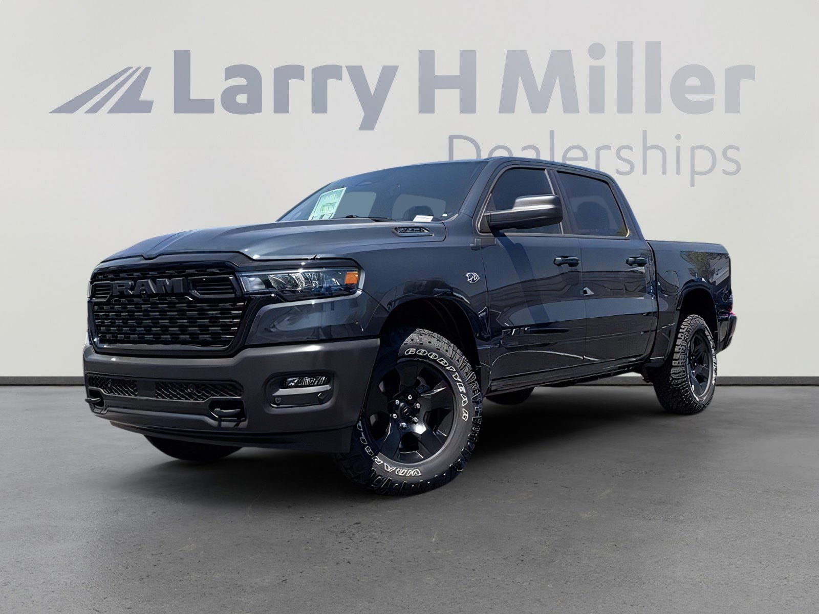 2026 RAM 1500 Warlock 4x4 Crew Cab 5'7's photo
