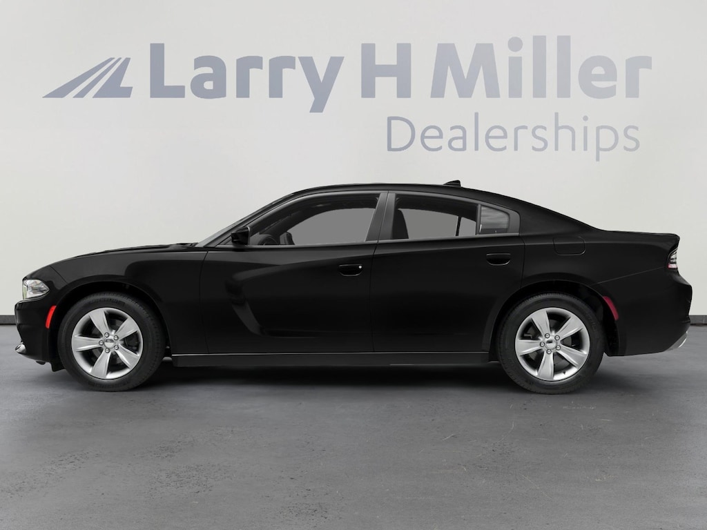 Used 2016 Dodge Charger SXT Sedan