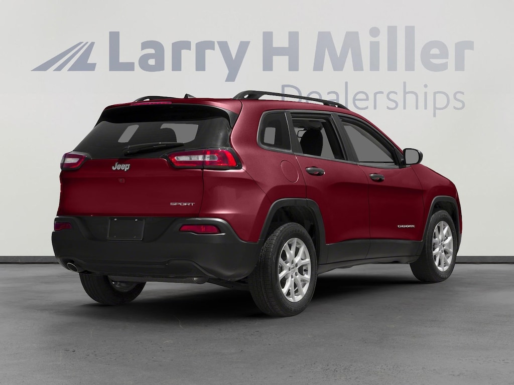 Used 2015 Jeep Cherokee Sport FWD SUV