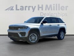 2024 Jeep Grand Cherokee Laredo SUV