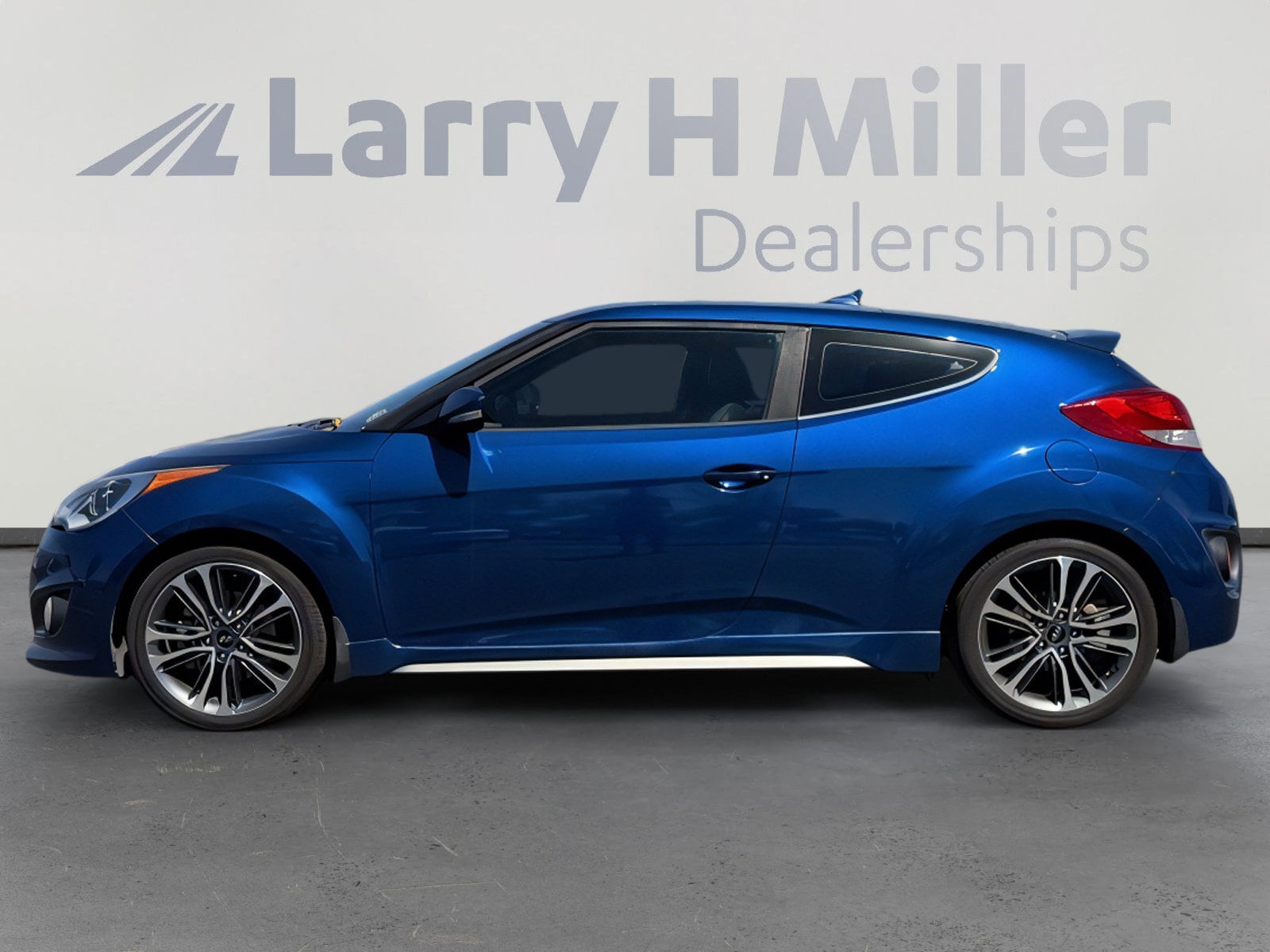 Used 2016 Hyundai Veloster Rally Edition with VIN KMHTC6AEXGU287802 for sale in Surprise, AZ