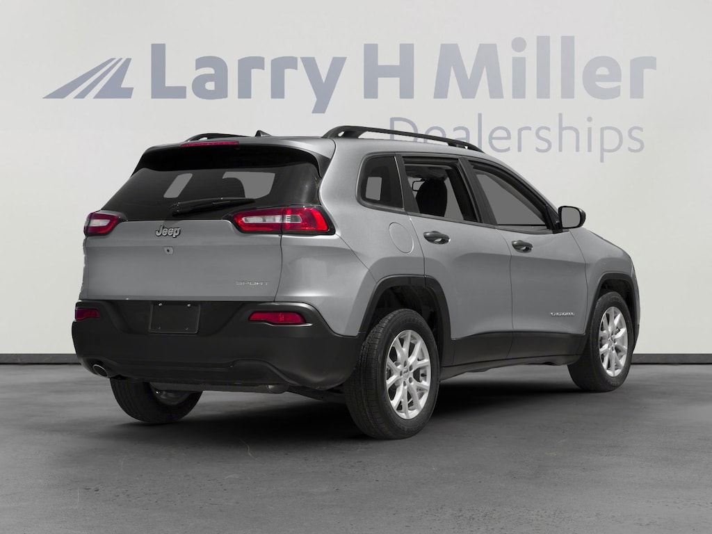 Used 2015 Jeep Cherokee Sport FWD SUV