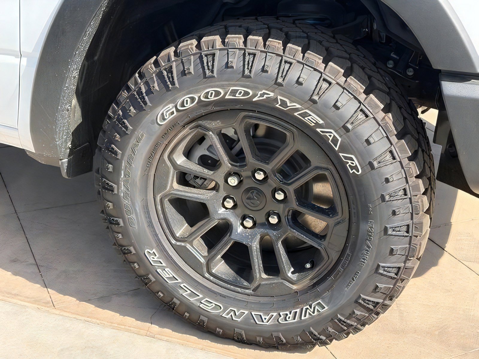 2026 RAM 1500 Rebel - Photo 10