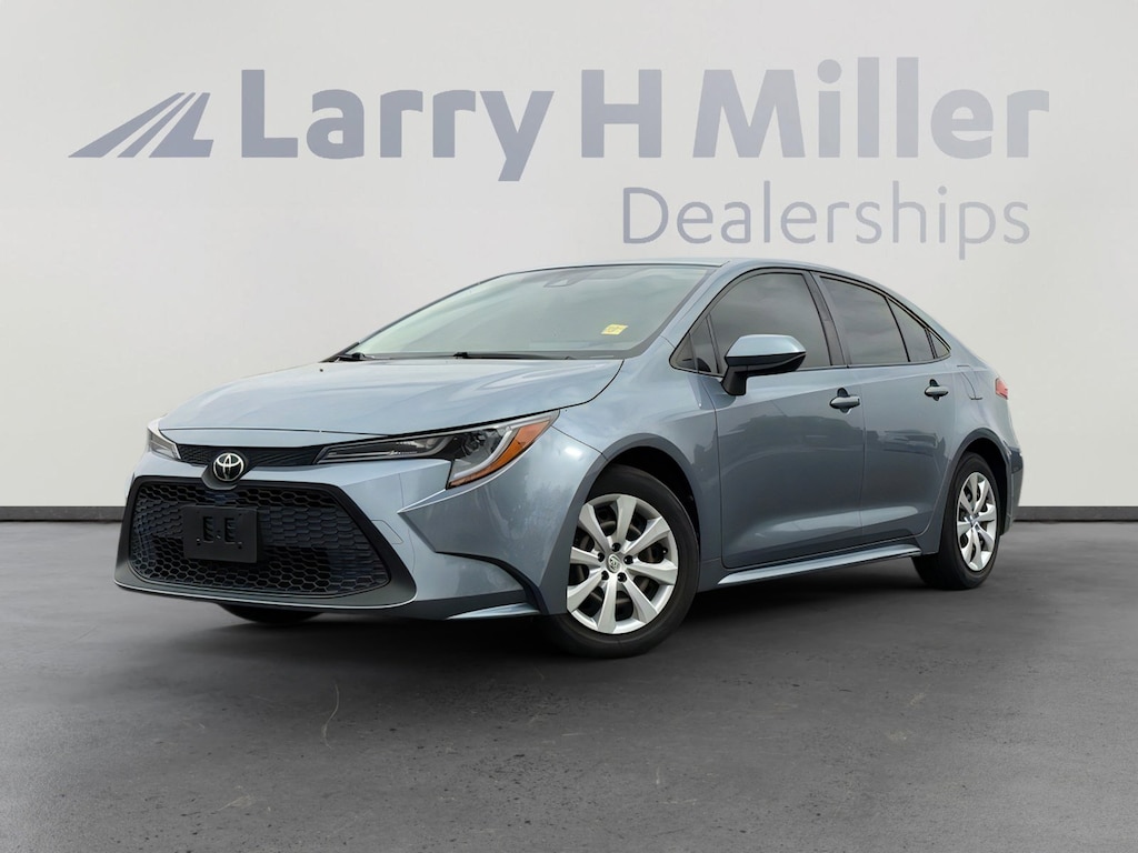 Used 2021 Toyota Corolla LE Sedan