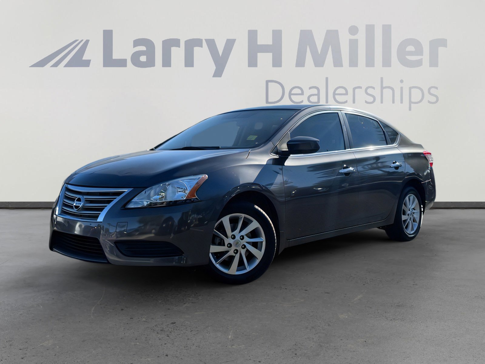 Used 2015 Nissan Sentra SV with VIN 3N1AB7AP0FY212692 for sale in Surprise, AZ