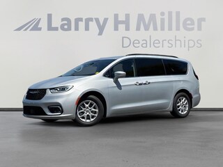 Used 2022 Chrysler Pacifica Touring L Van Passenger Van Surprise, AZ