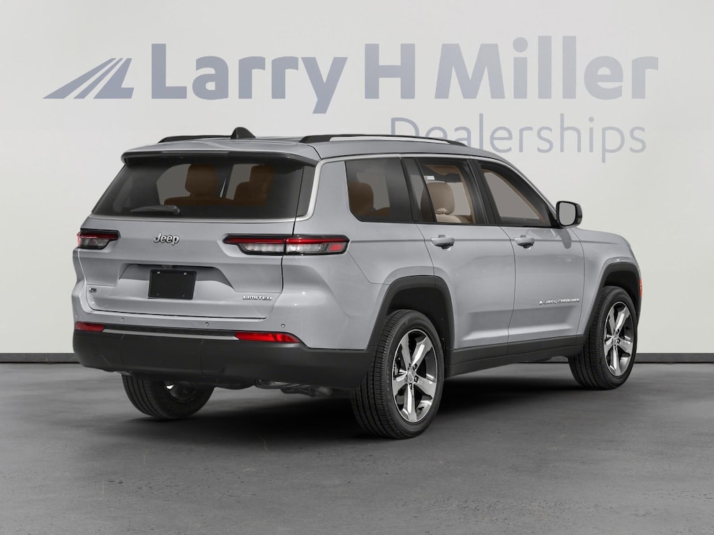 Used 2022 Jeep New Grand Cherokee Laredo SUV