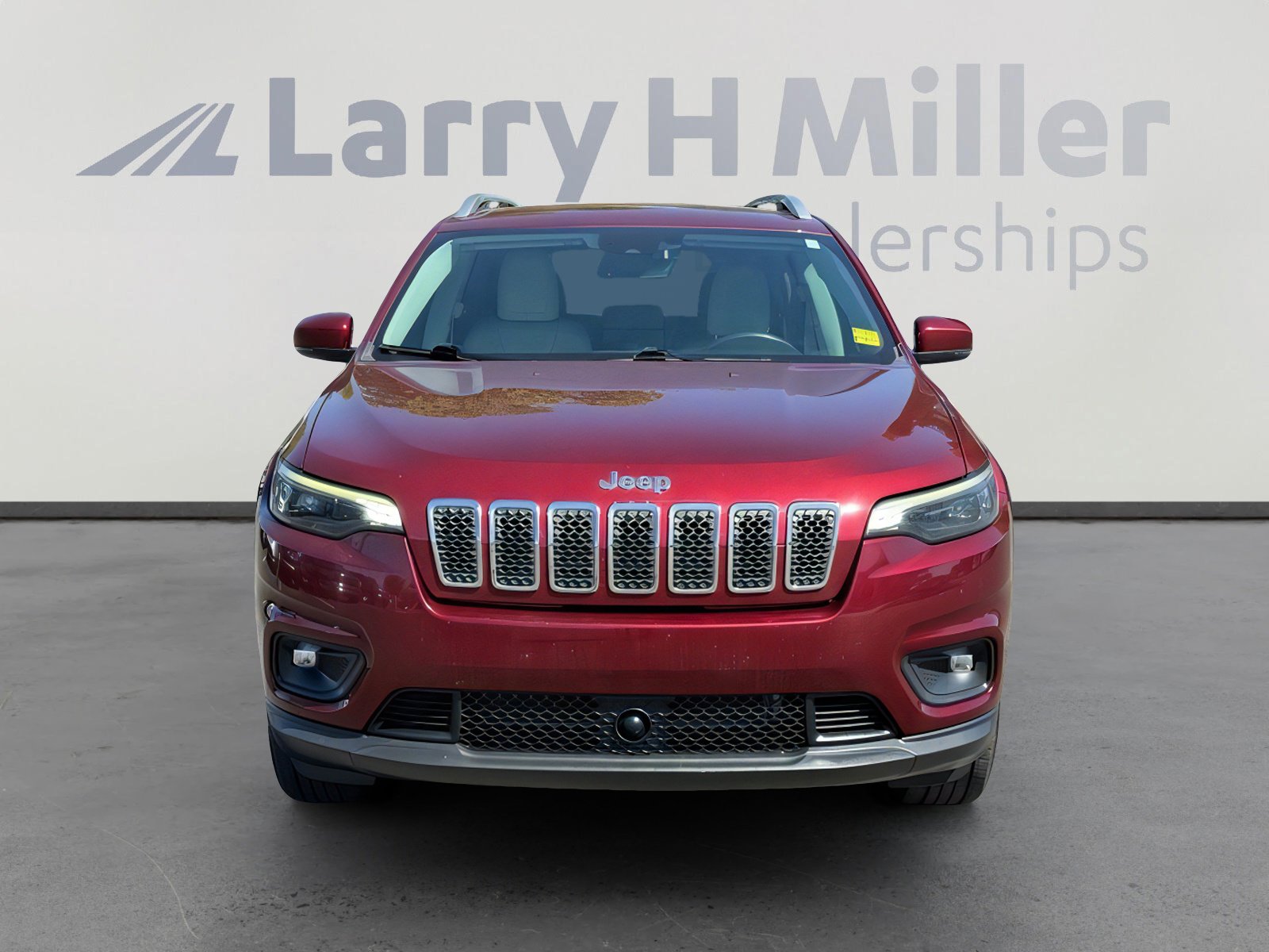 2021 Jeep Cherokee Latitude Lux photo 2