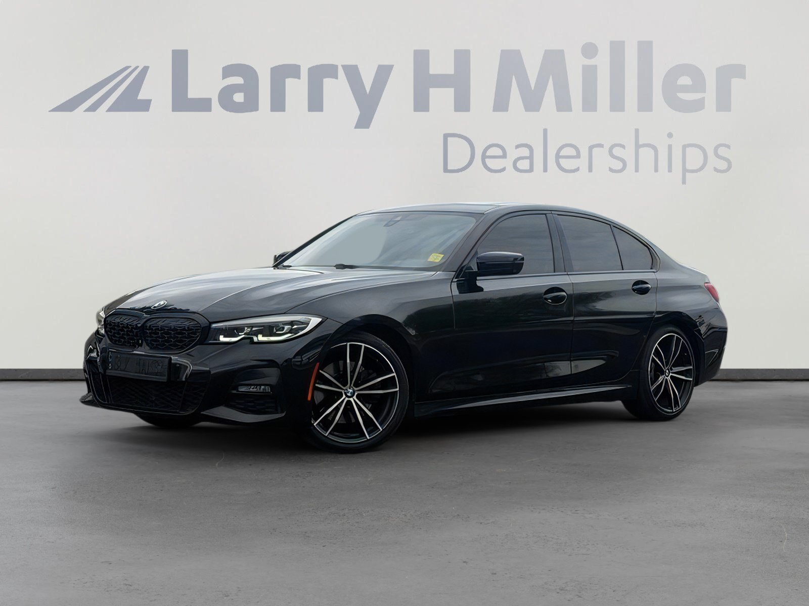 2021 BMW 3 Series 330i Sedan's photo