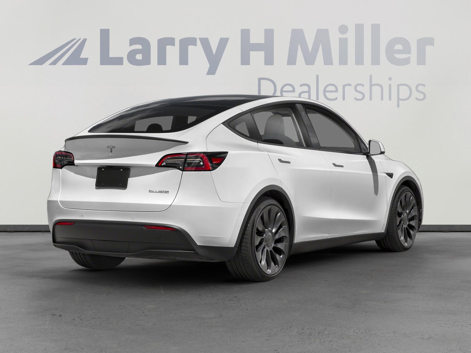 Used 2021 Tesla Model Y Standard Range with VIN 5YJYGDED9MF122042 for sale in Northfield, Minnesota