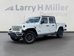 2023 Jeep Gladiator Overland Truck Crew Cab