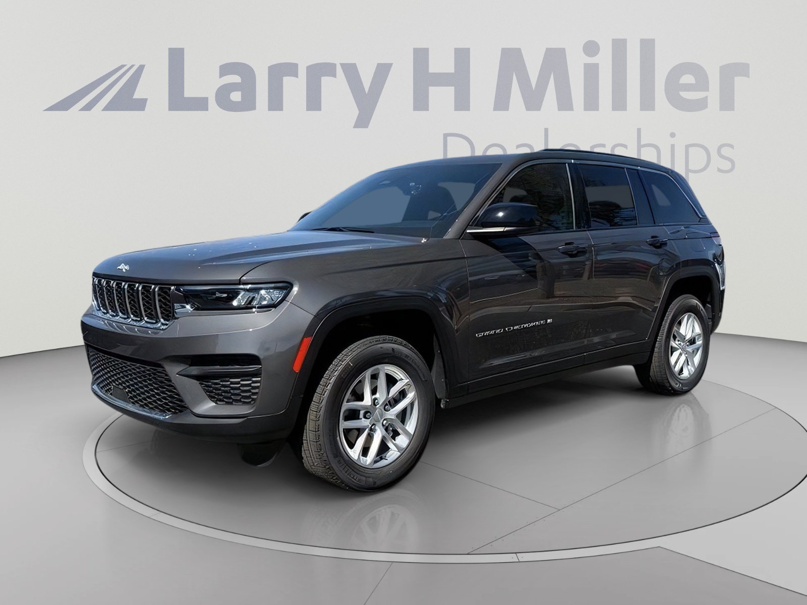 New 2026 Jeep Grand Cherokee Laredo X 4 Door Sport Utility Surprise, AZ