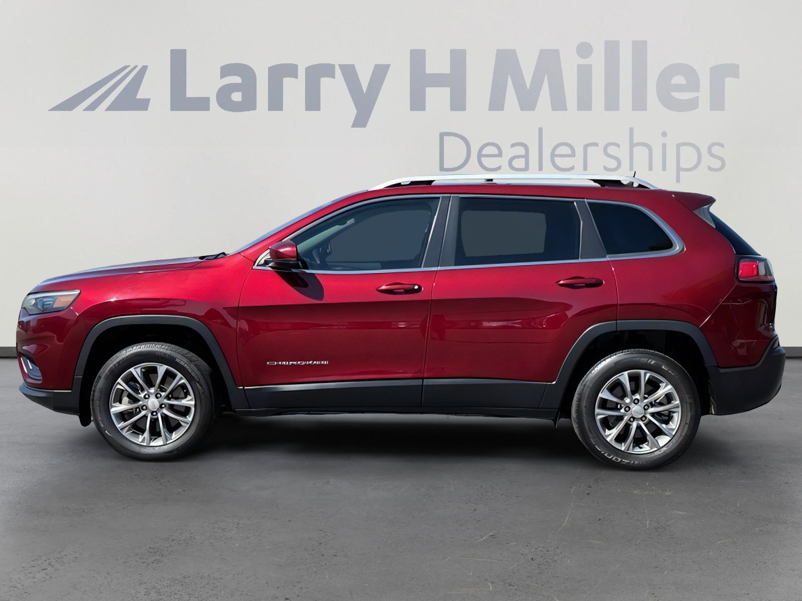 2021 Jeep Cherokee Latitude Lux photo 3