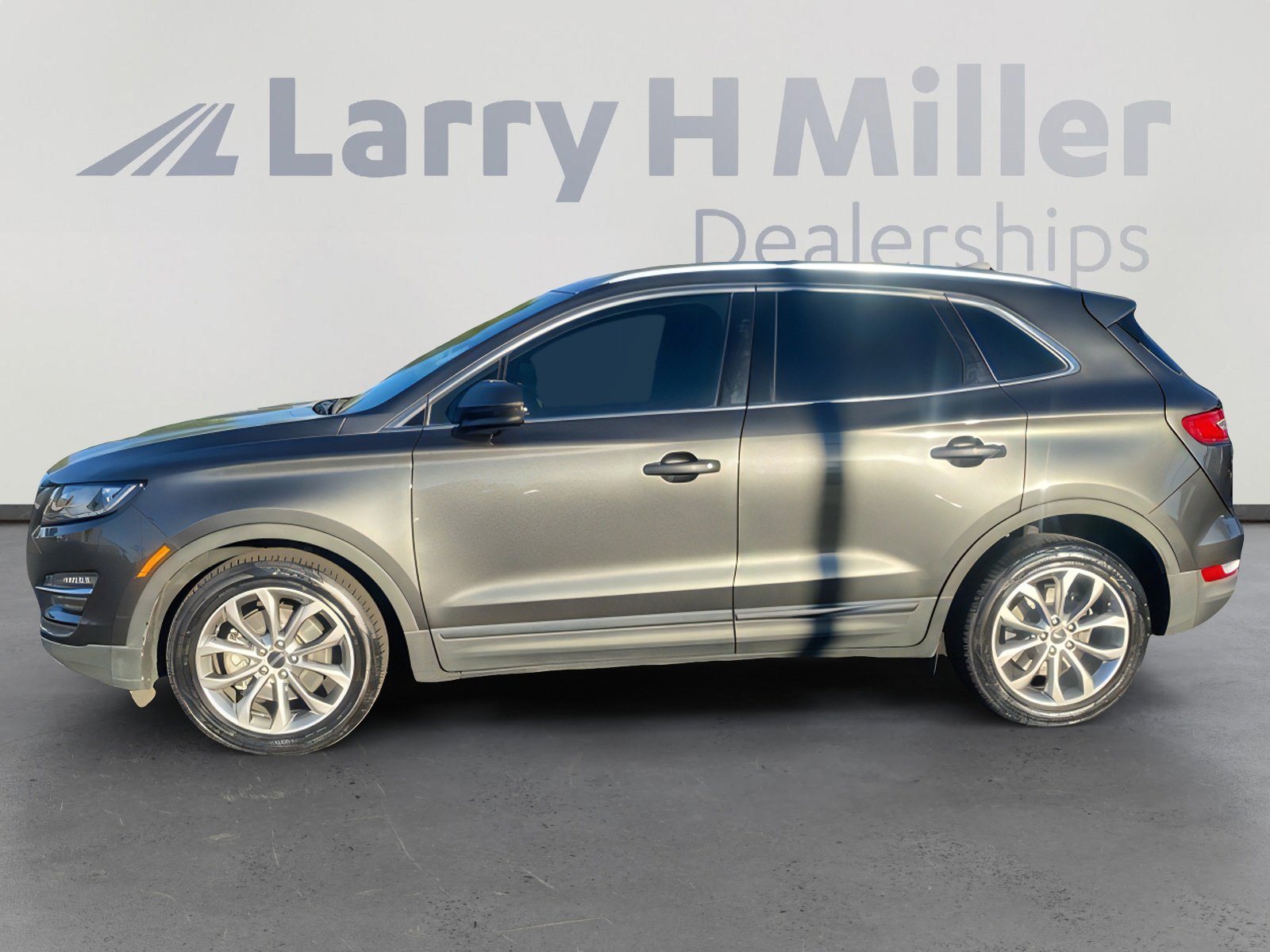 2019 Lincoln MKC Select photo 2
