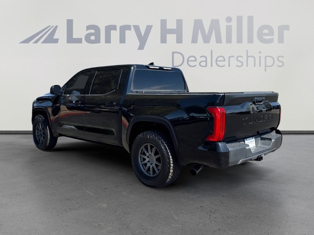 Used 2023 Toyota Tundra SR5 3.5L V6 Truck CrewMax