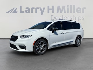 New 2026 Chrysler Pacifica Pinnacle Passenger Van Surprise, AZ