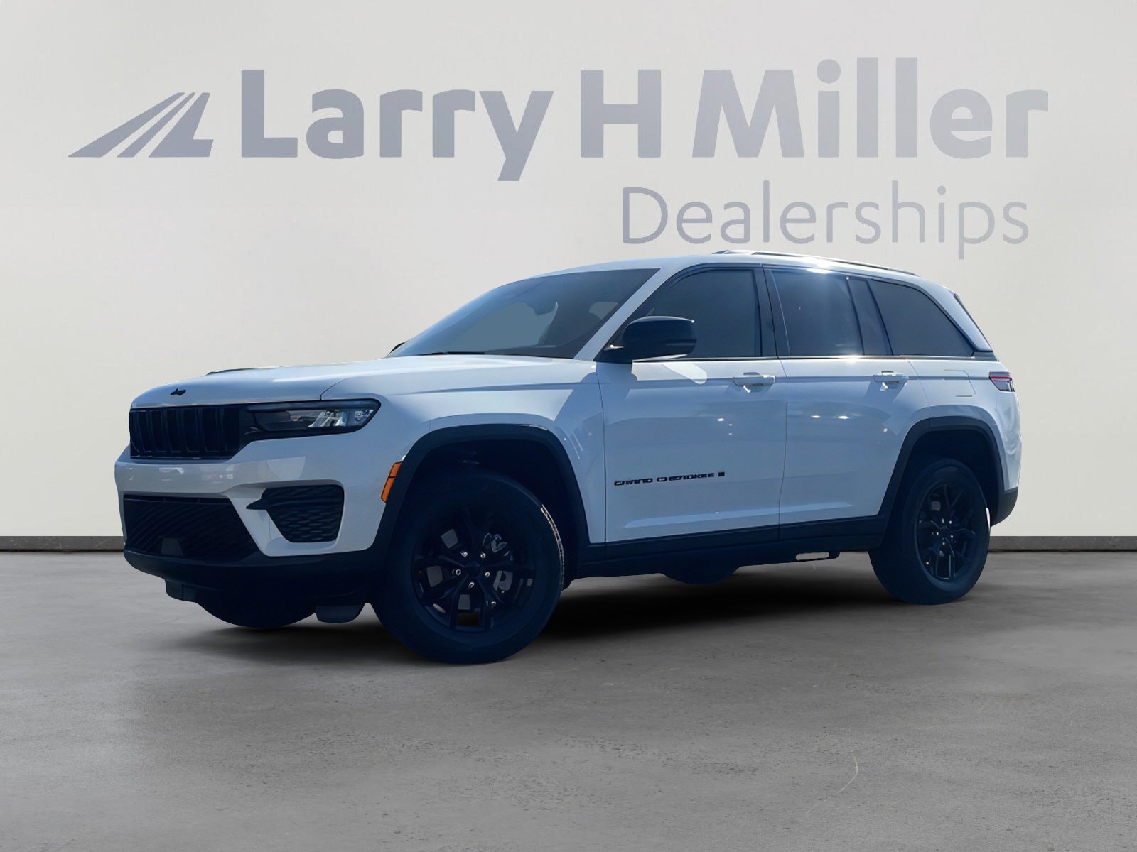 2025 Jeep Grand Cherokee Altitude's photo