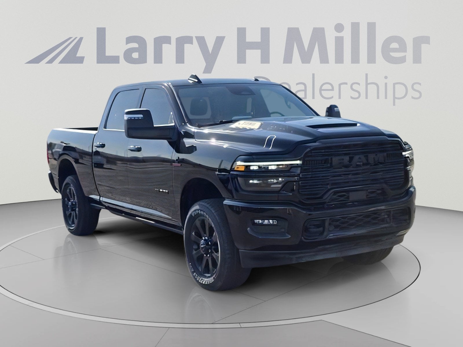 2025 RAM 2500 Laramie - Photo 8