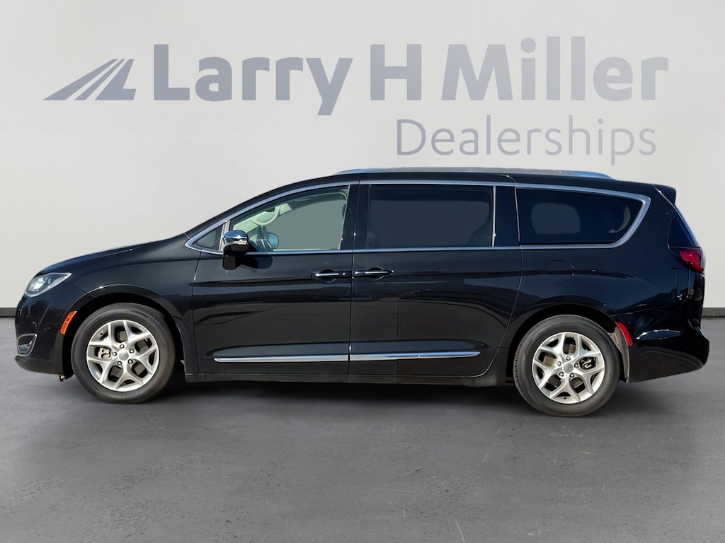 Used 2020 Chrysler Pacifica Limited Van Passenger Van