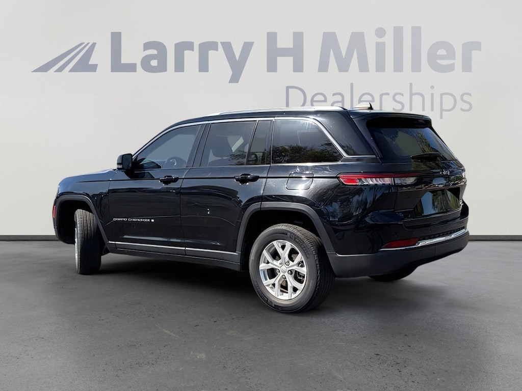Used 2023 Jeep Grand Cherokee Limited SUV
