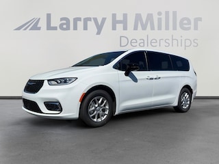 New 2026 Chrysler Pacifica Select Passenger Van Surprise, AZ