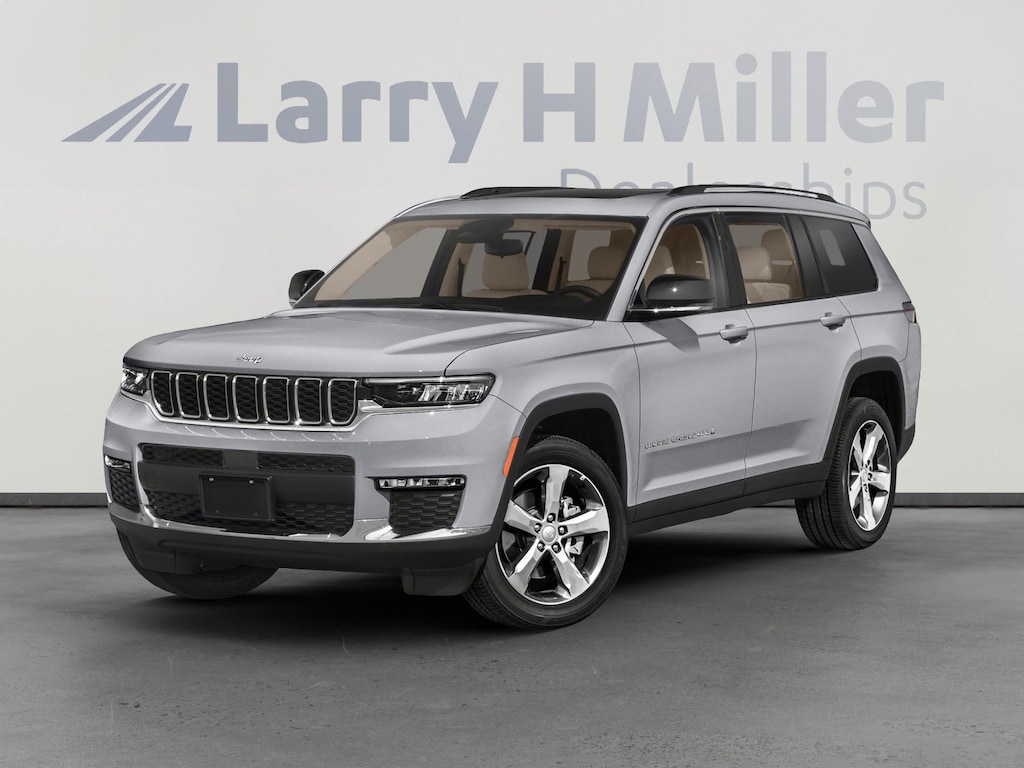 Used 2022 Jeep New Grand Cherokee Laredo SUV