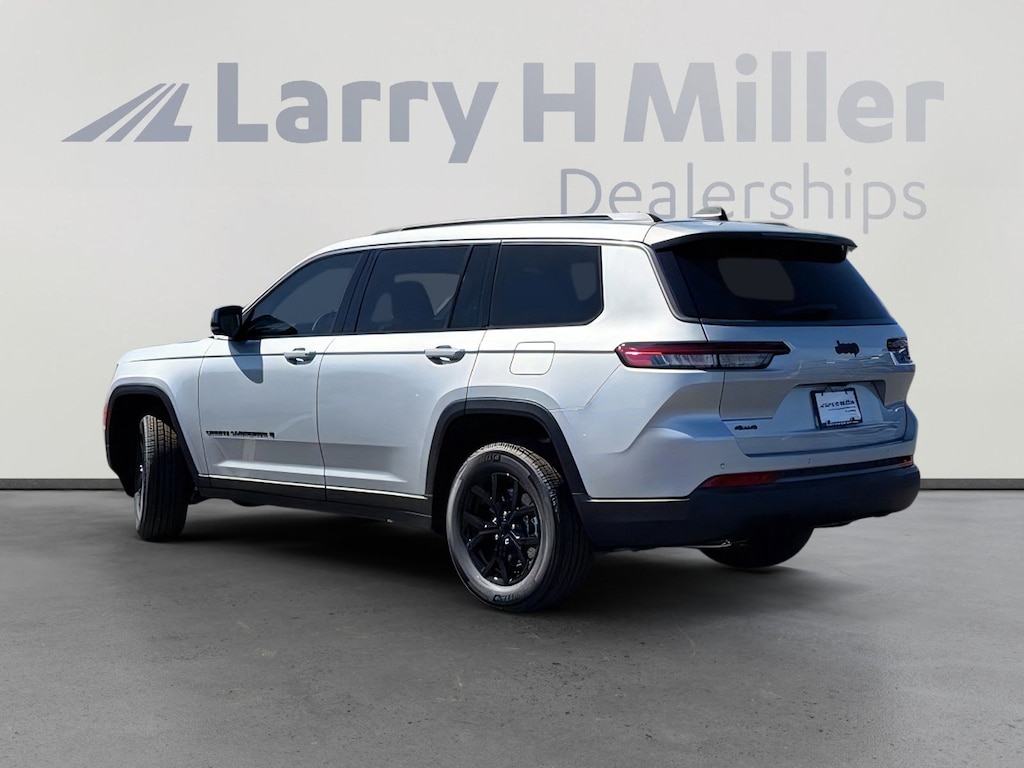 New 2026 Jeep Grand Cherokee L Laredo Altitude 4 Door Sport Utility