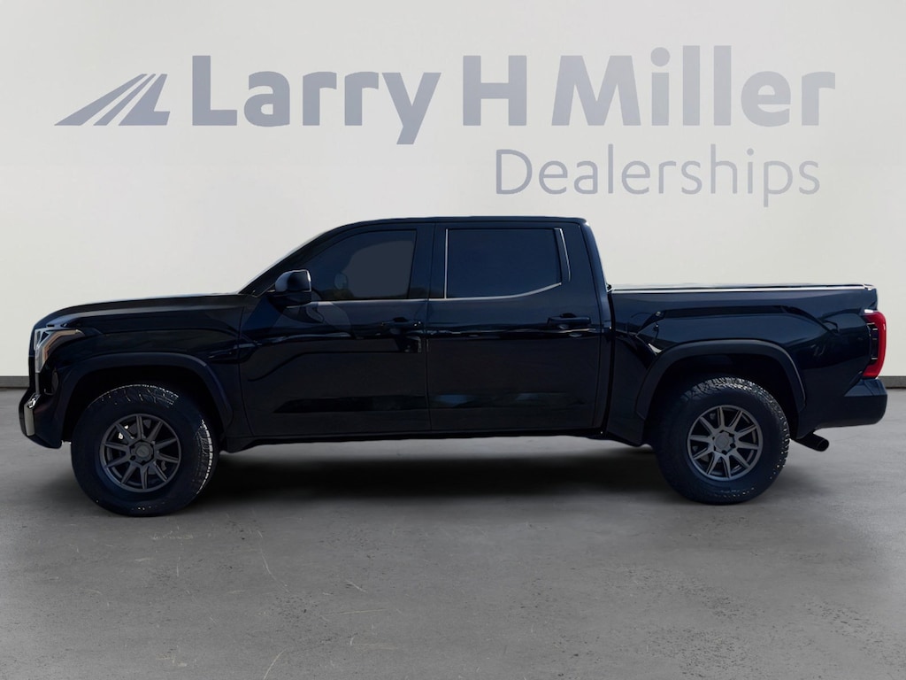 Used 2023 Toyota Tundra SR5 3.5L V6 Truck CrewMax