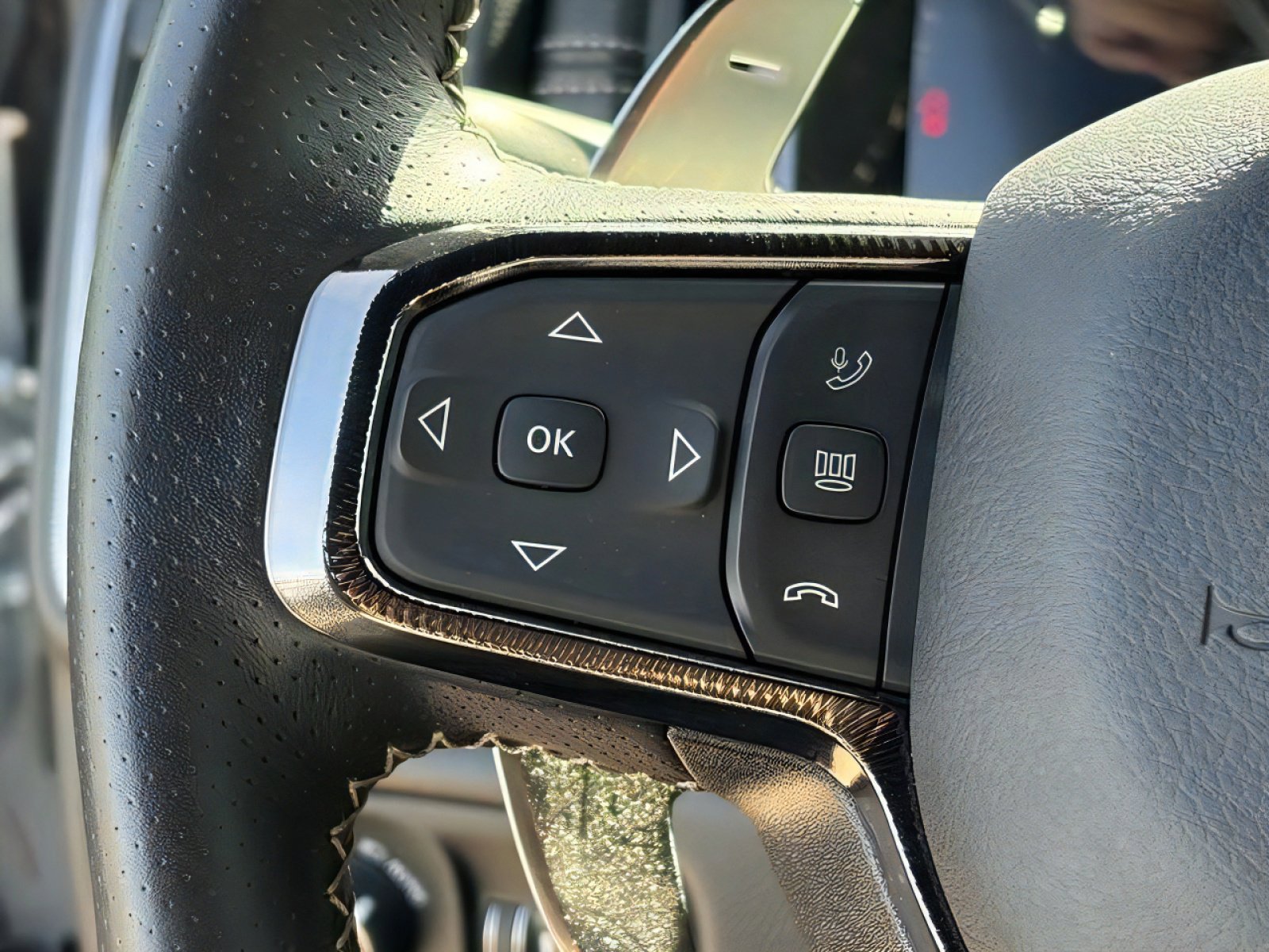 2026 RAM 1500 Rebel - Photo 21