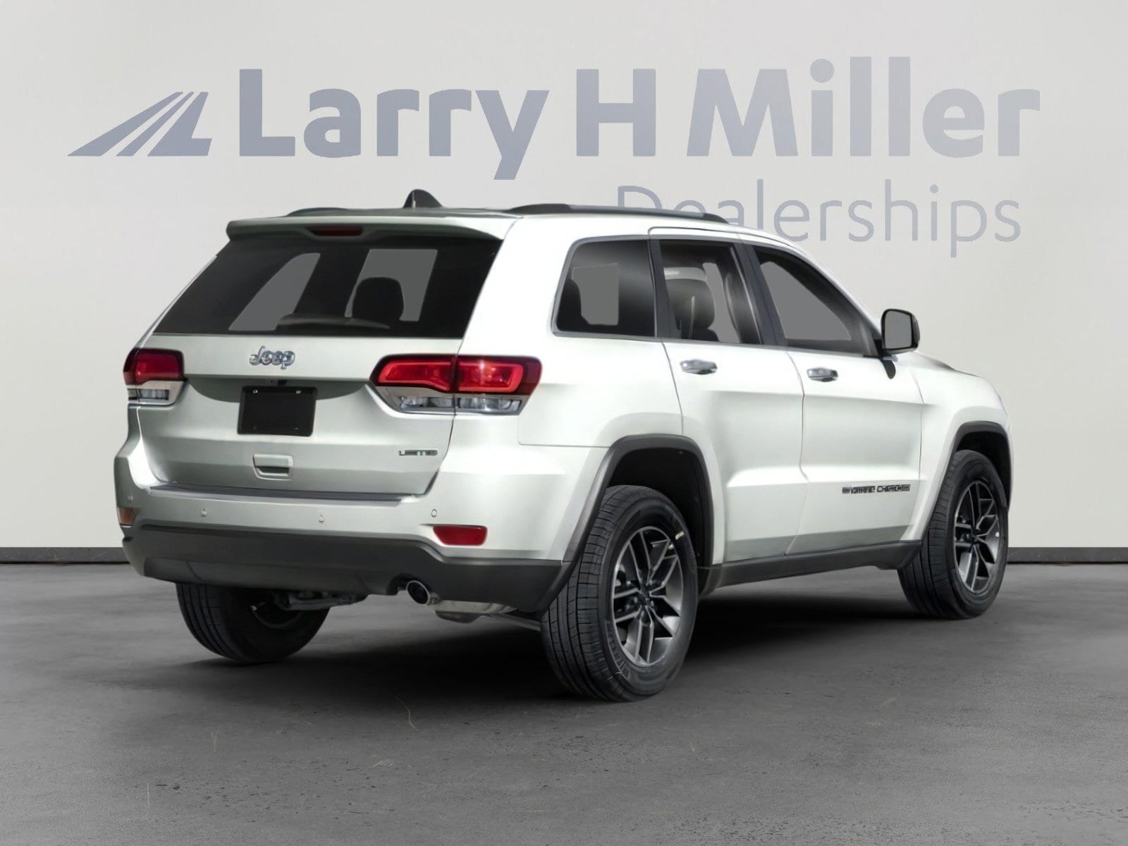 Used 2022 Jeep Grand Cherokee WK Limited with VIN 1C4RJEBG2NC153061 for sale in Surprise, AZ