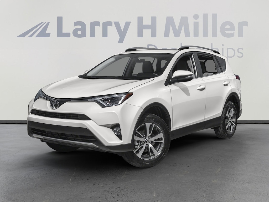 Used 2017 Toyota RAV4 XLE SUV