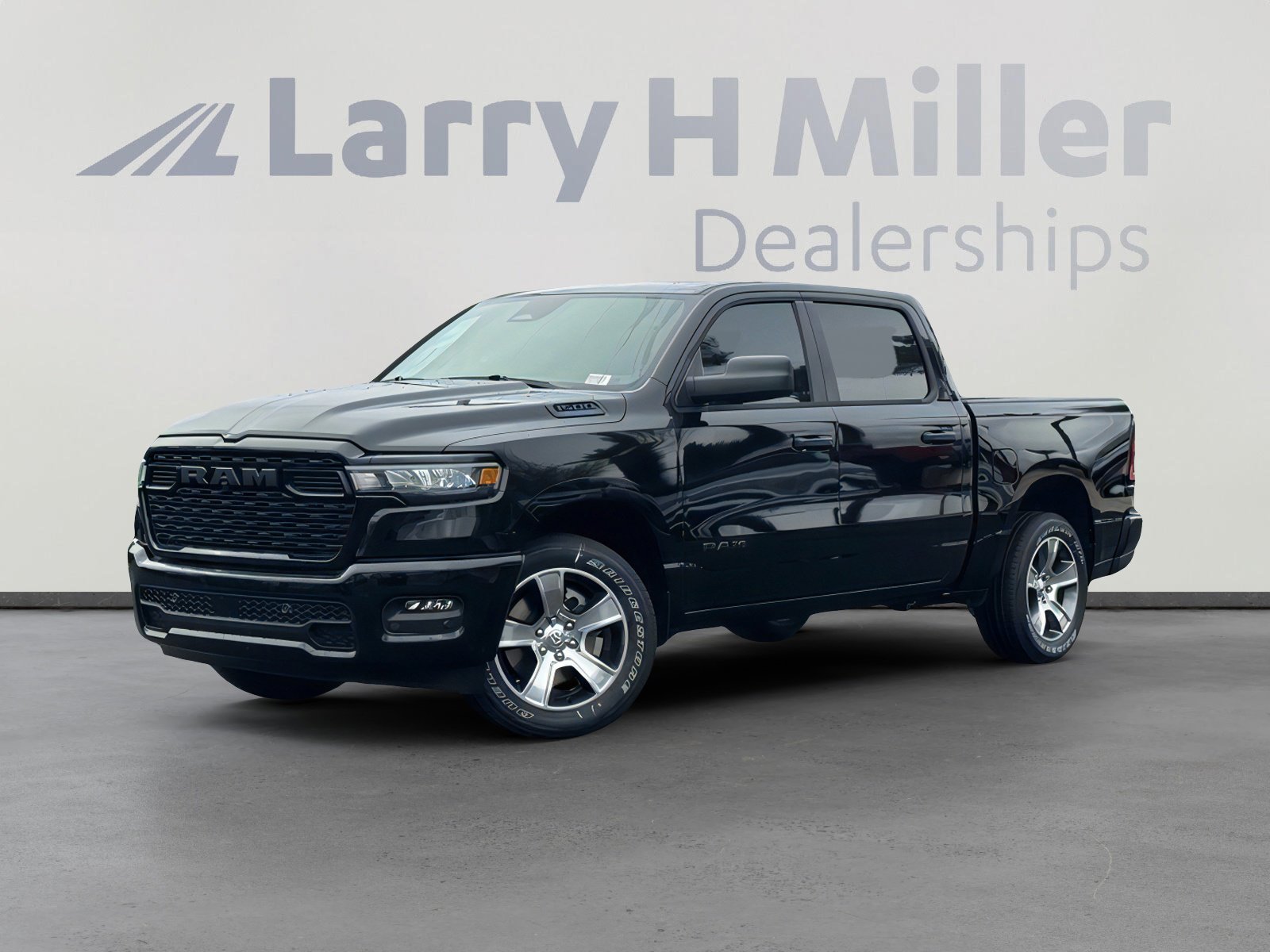 2025 RAM Ram 1500 Pickup Tradesman's photo