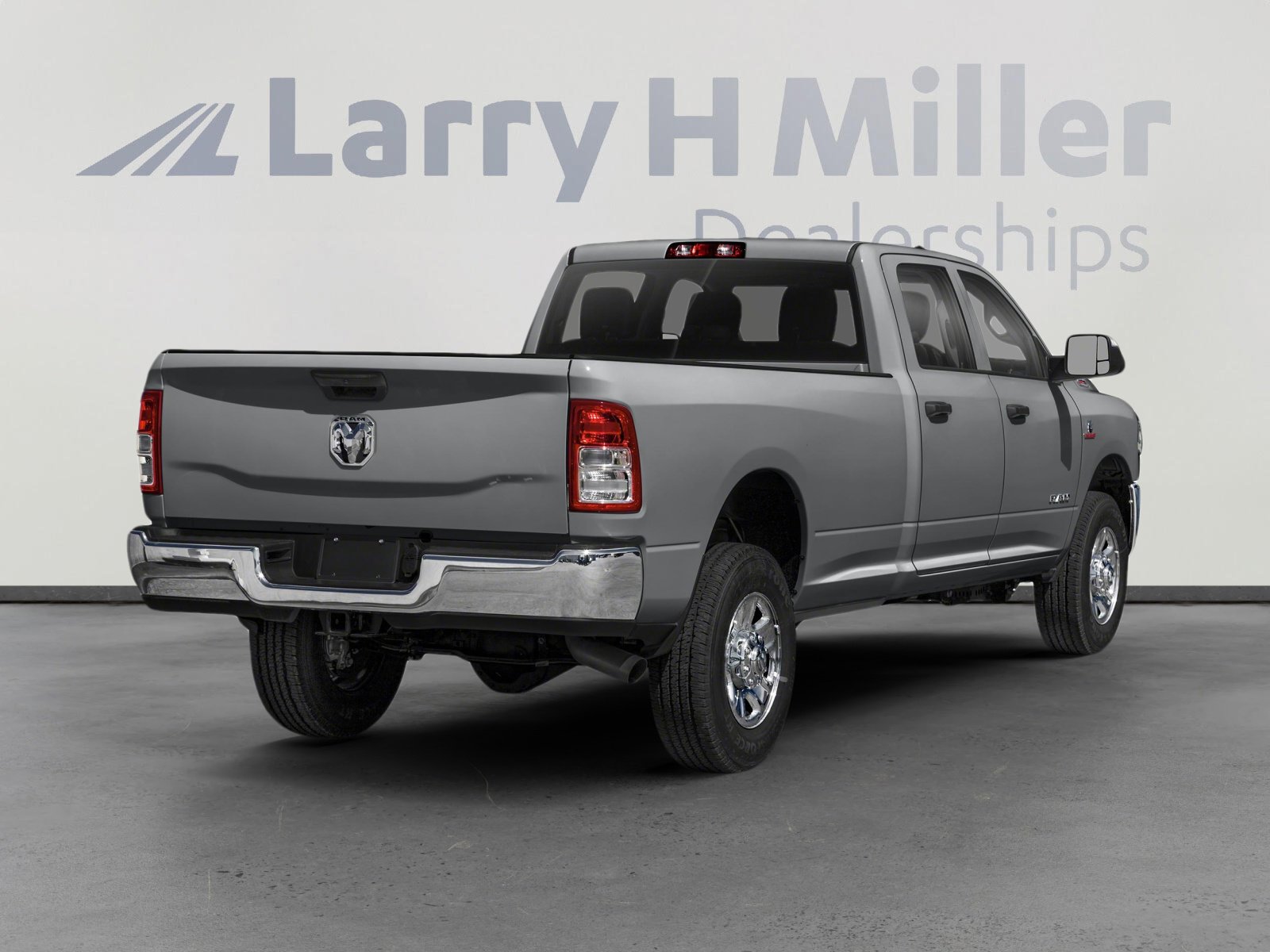 2022 Ram 2500 Tradesman photo 2