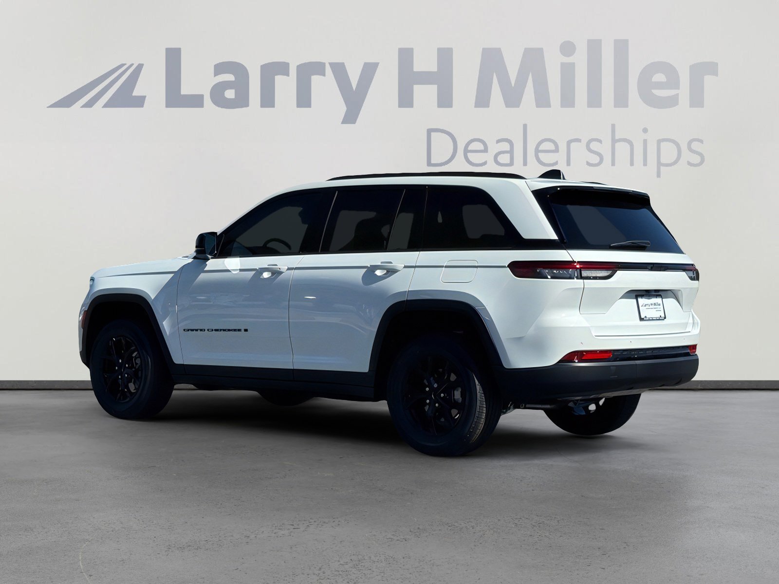 2025 Jeep Grand Cherokee Altitude X photo 2