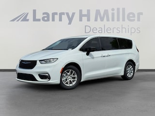 New 2026 Chrysler Pacifica Select Passenger Van Surprise, AZ