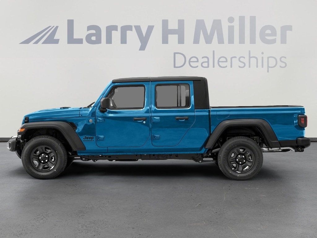 Used 2023 Jeep Gladiator Sport Truck Crew Cab
