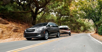 chrysler pacifica towing