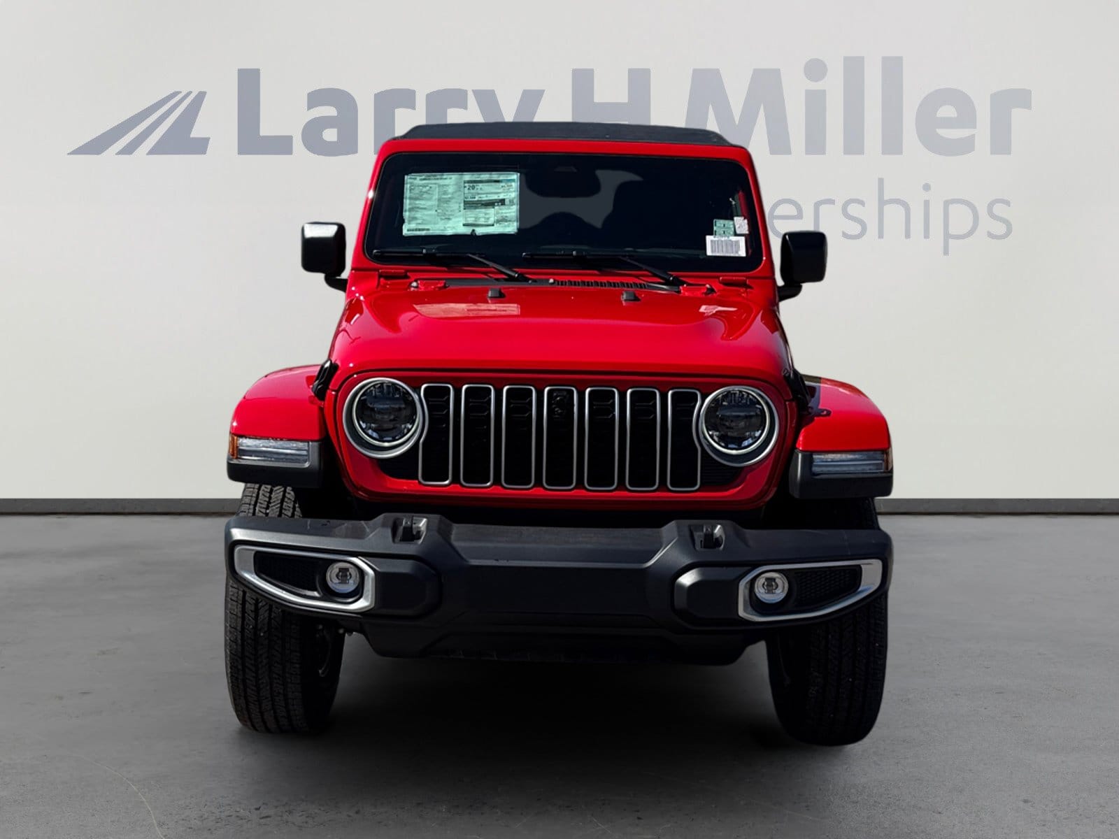 2026 Jeep Wrangler 4-Door Sahara - Photo 9
