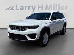2025 Jeep Grand Cherokee Laredo X 4 Door Sport Utility 4x4