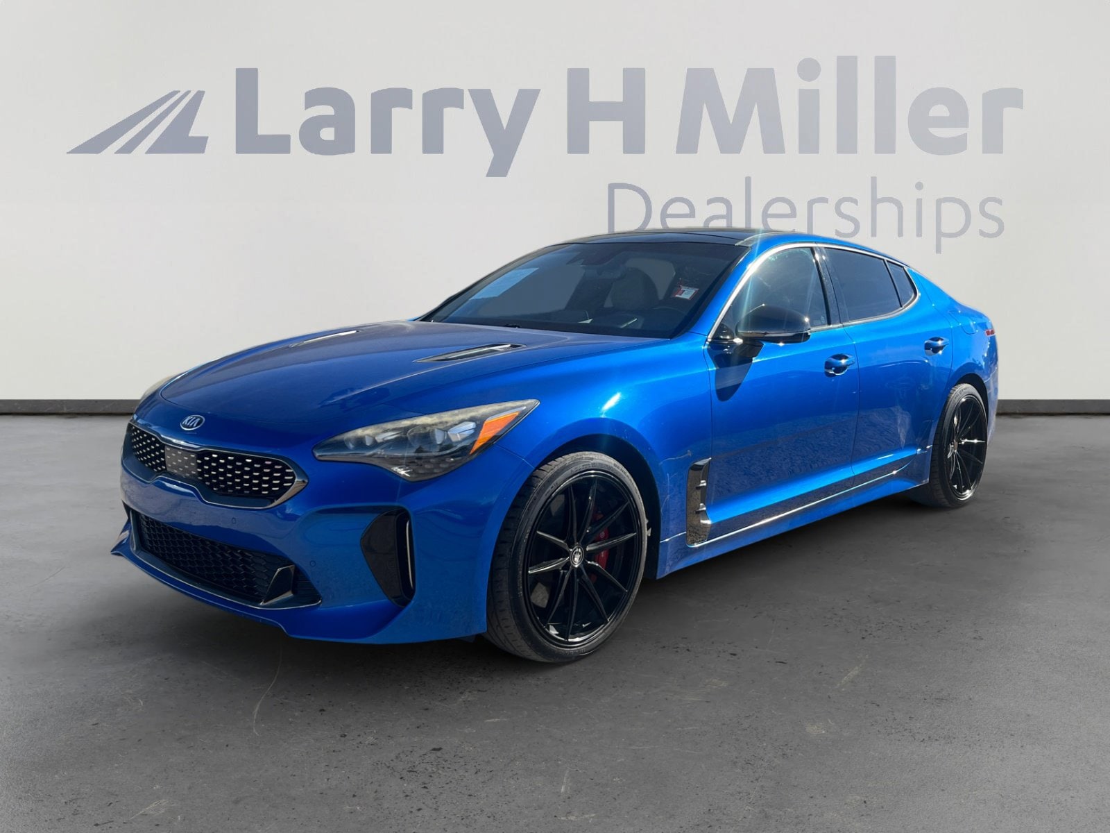 2018 Kia Stinger GT2's photo