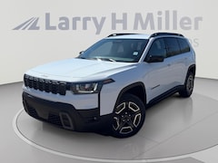 2026 Jeep Cherokee Laredo 4 Door Sport Utility 4x4