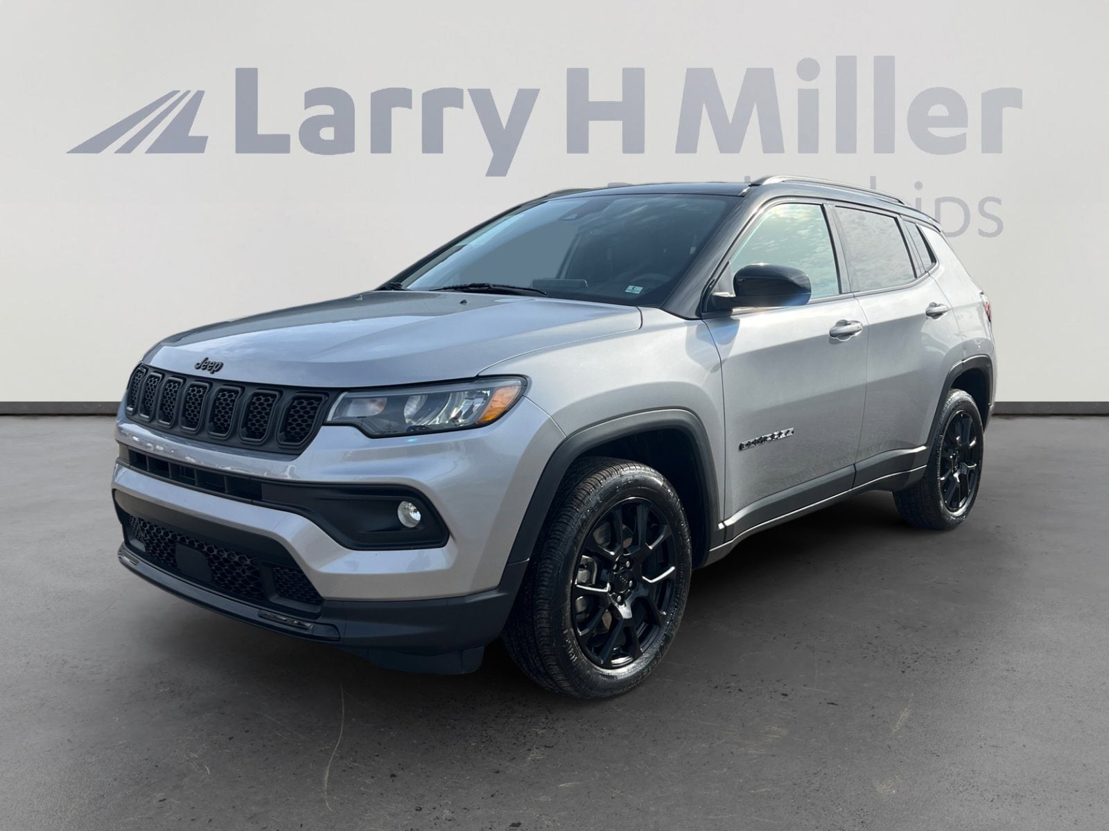 2023 Jeep Compass Altitude's photo
