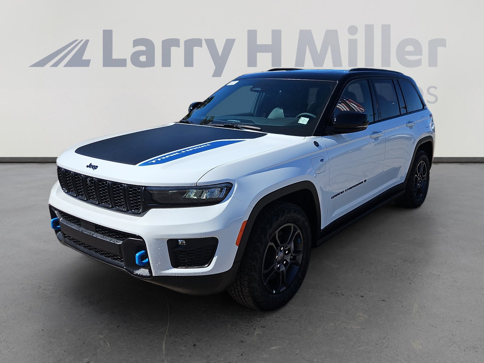 2025 Jeep Grand Cherokee Trailhawk 4xe's photo