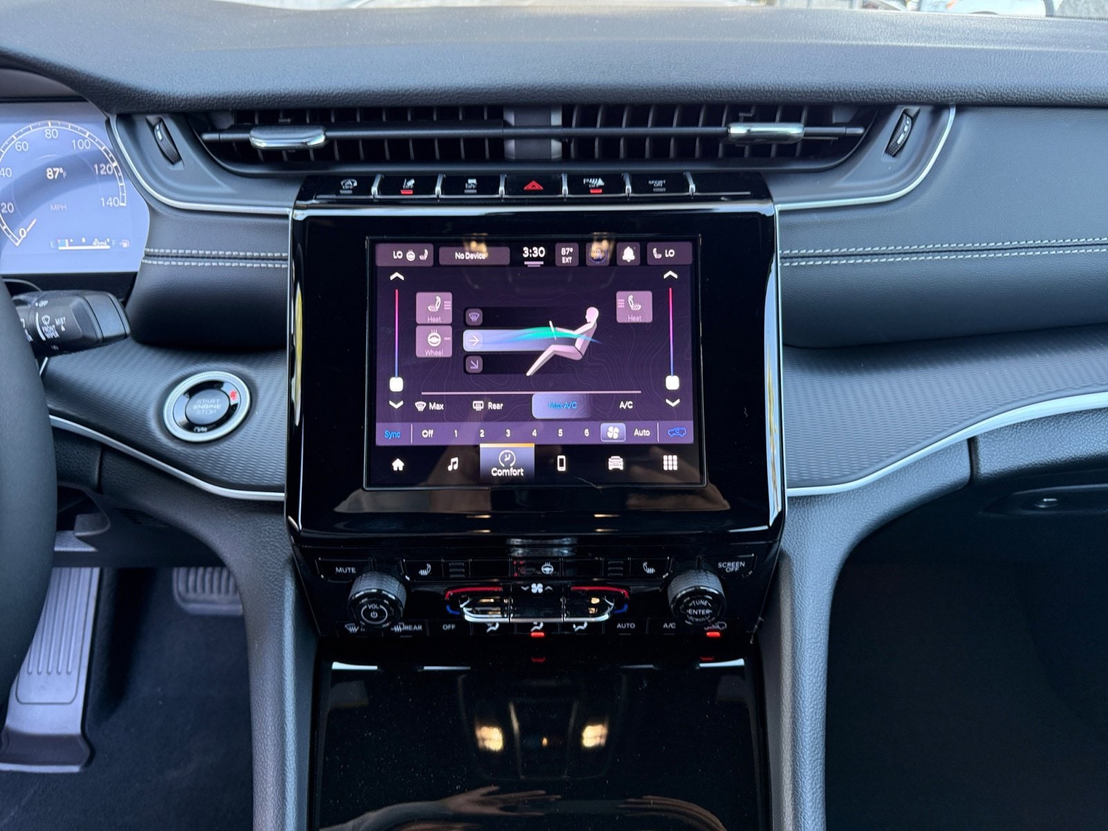 2025 Jeep Grand Cherokee Laredo - Photo 14