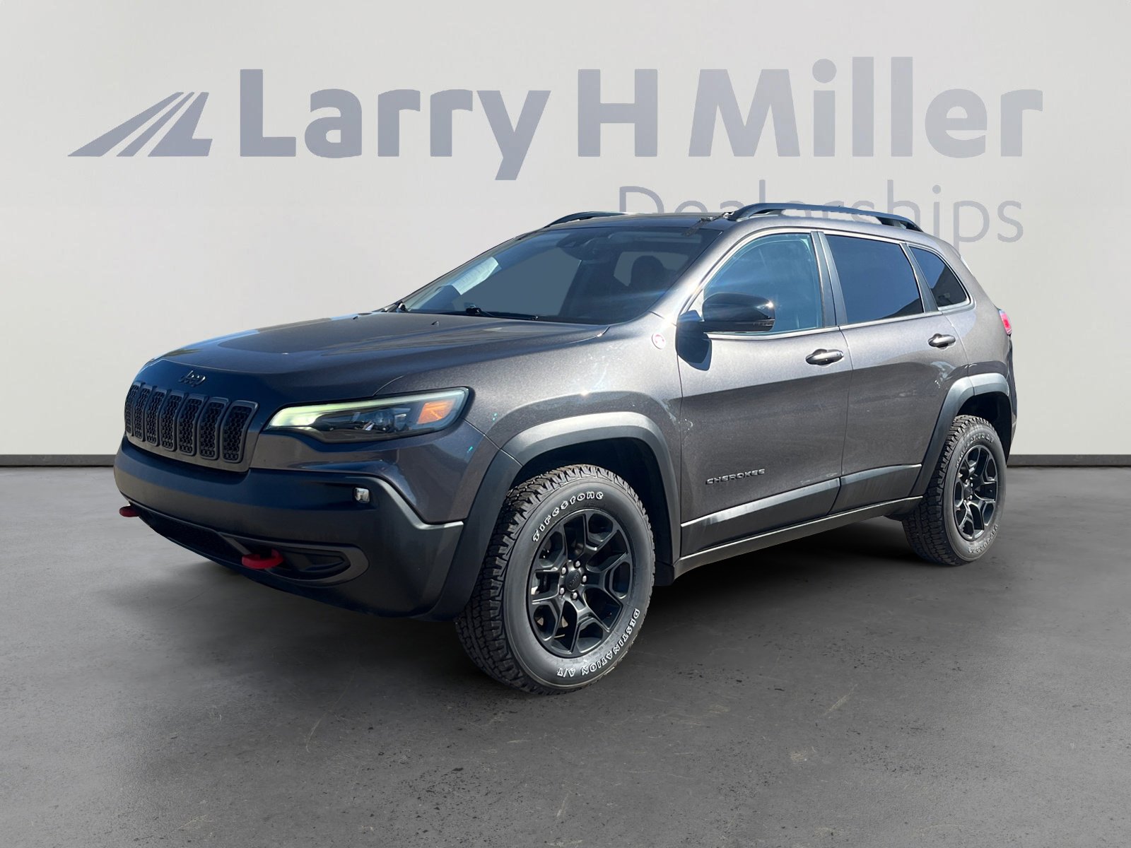 2022 Jeep Cherokee Trailhawk's photo