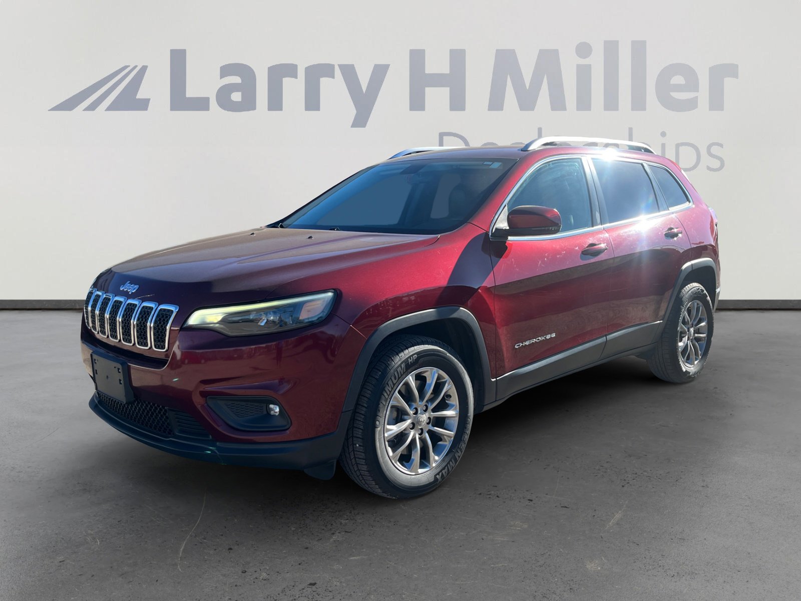 2019 Jeep Cherokee Latitude Plus's photo