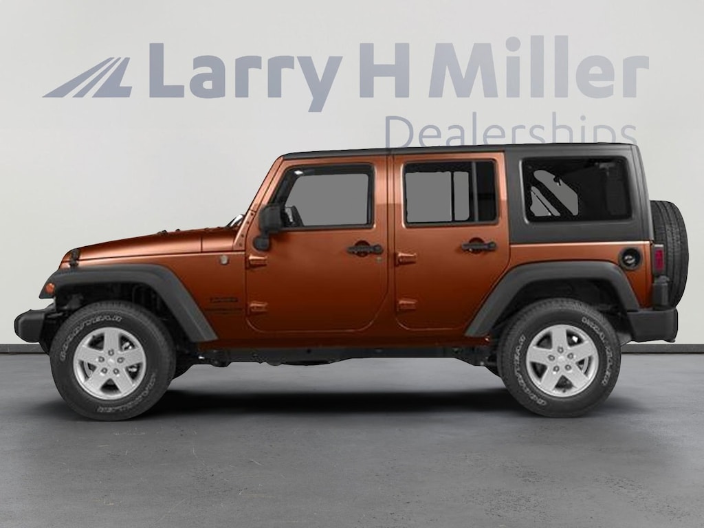 Used 2014 Jeep Wrangler Unlimited Sahara 4x4 SUV