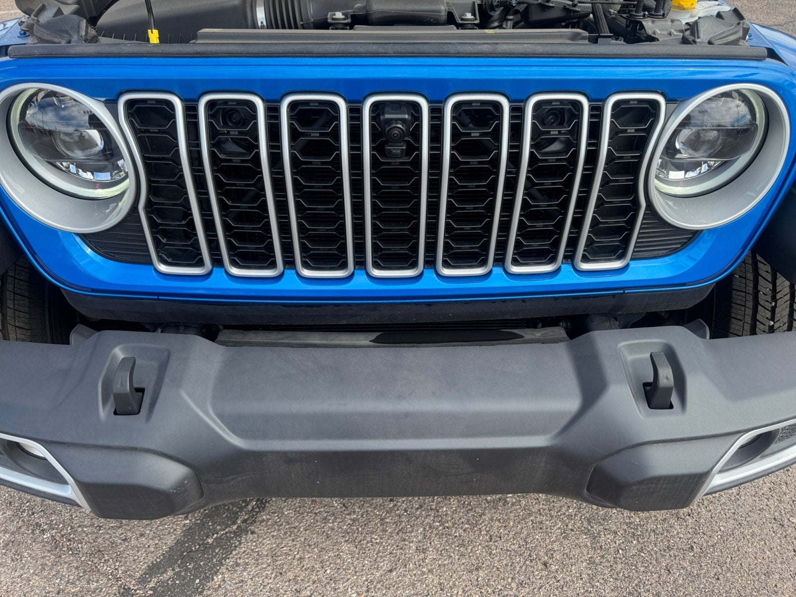 2025 Jeep Wrangler 4-Door Sahara - Photo 24