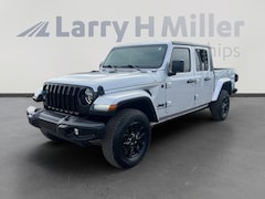 2022 Jeep Gladiator Sport Truck Crew Cab